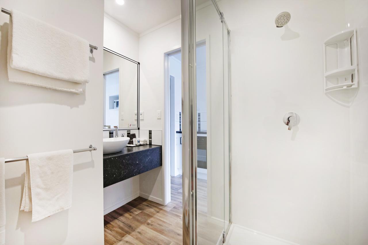 Camellia Court Motel Lower Hutt Ngoại thất bức ảnh