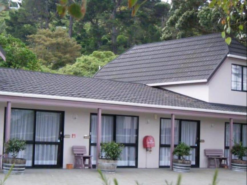 Camellia Court Motel Lower Hutt Ngoại thất bức ảnh